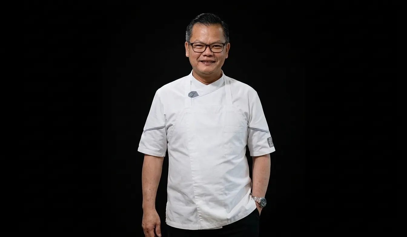 Portrait of Chef Thaninthorn “Noom” Chantrawan
