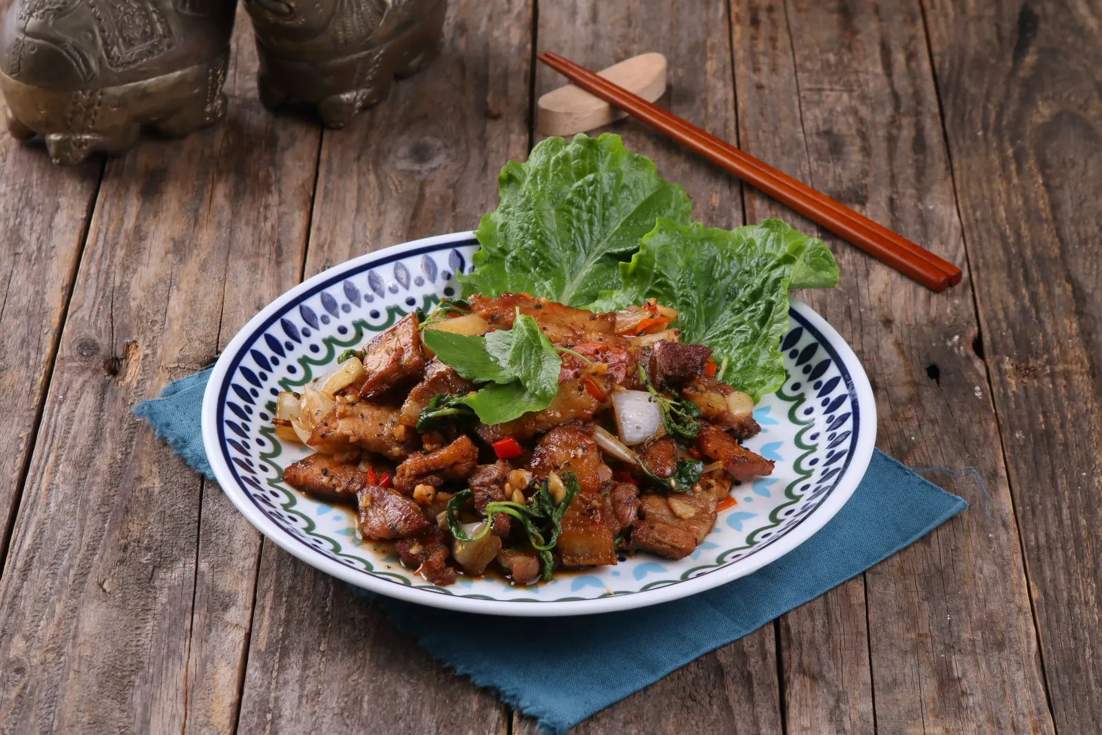 Moo Pad Kapi Chanviet