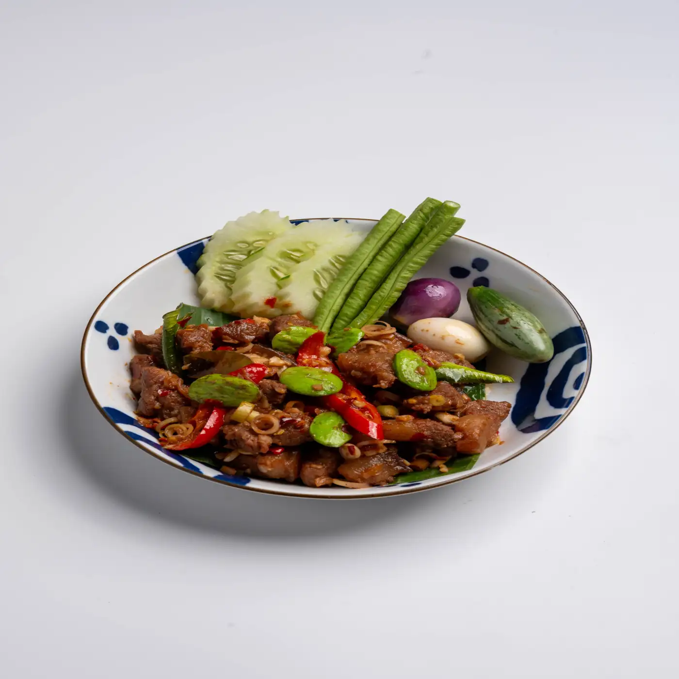 หมูสามชั้นผัดกะปิสะตอ